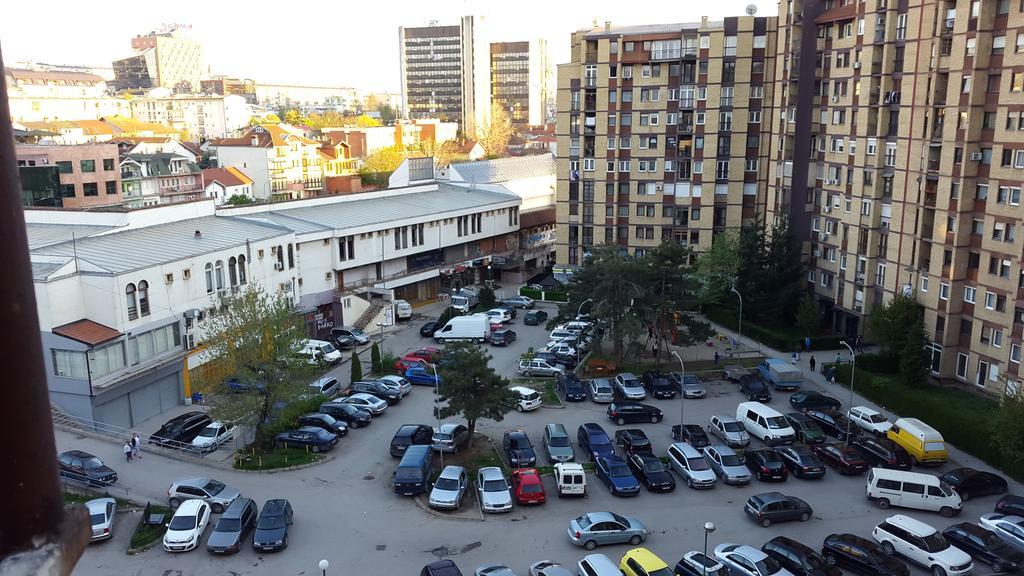 Aka 1 - Big Central Apartment Приштина Экстерьер фото